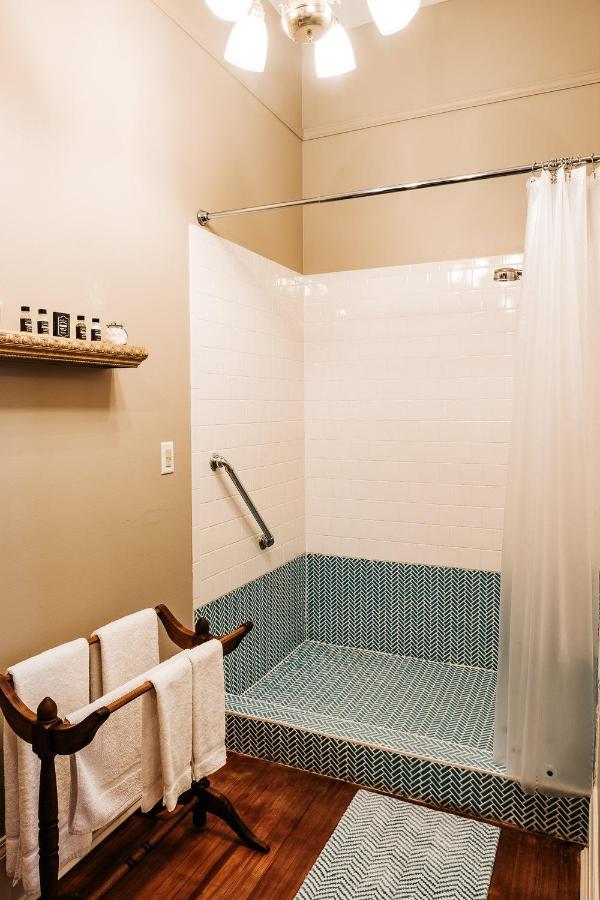 Heritage House Bed & Breakfast - Boutique Adults-Only Inn Opelika Eksteriør billede