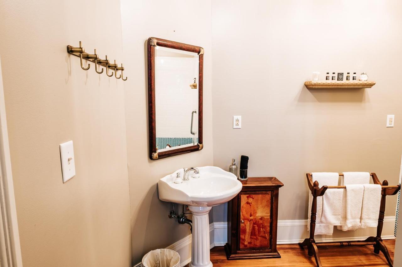 Heritage House Bed & Breakfast - Boutique Adults-Only Inn Opelika Eksteriør billede